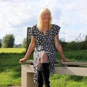 Bellen met  waarzegster Roelie 